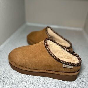 Bearpaw Shoes